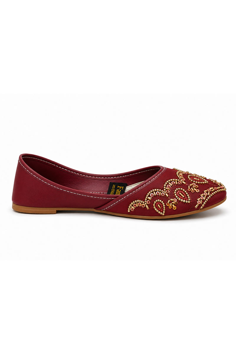 Maroon Paisley Khussa