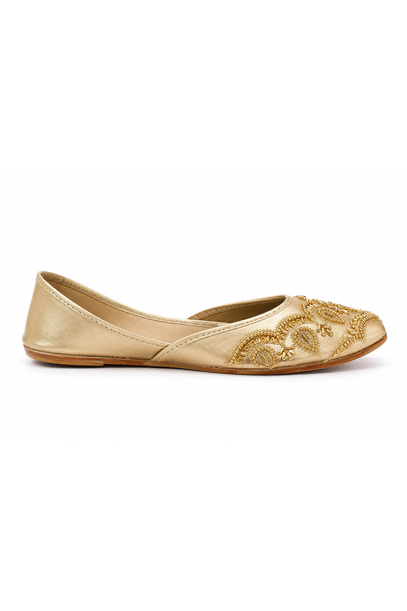 Golden Paisley Khussa