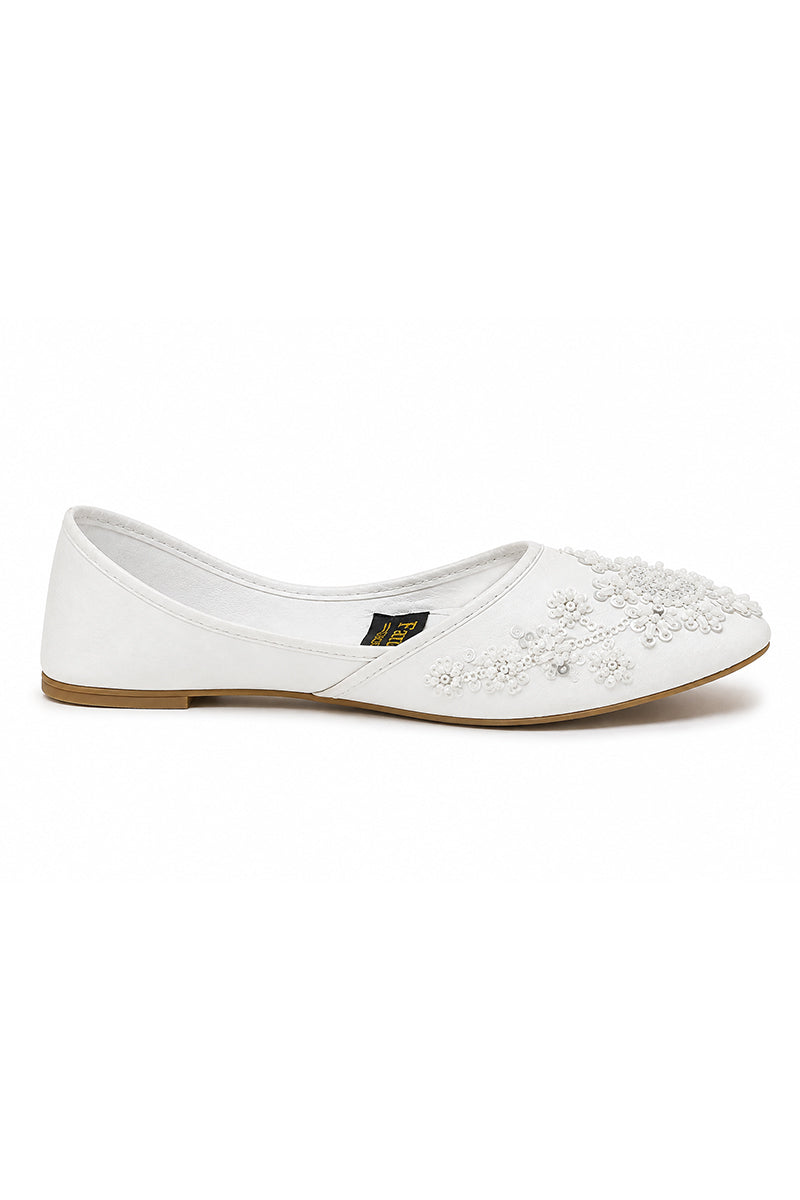 White Pearl Khussa