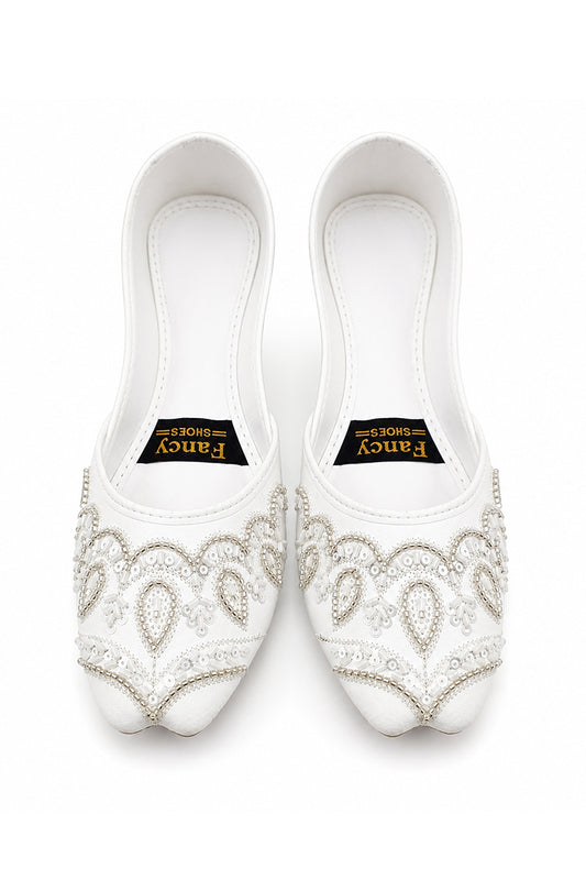 White Heart Khussa