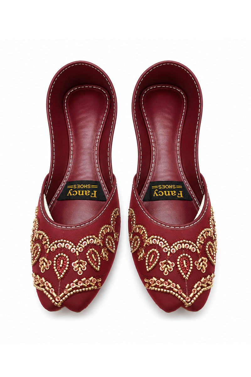 Maroon Paisley Khussa